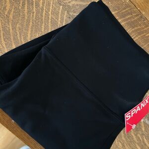 SPANX Sleek Black Leggings